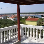 Kesic Διαμέρισμα